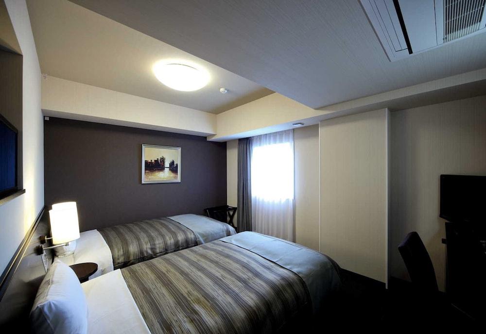Hotel Route-Inn Niigata Nishi Inter Екстериор снимка