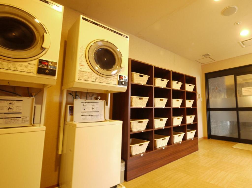 Hotel Route-Inn Niigata Nishi Inter Екстериор снимка