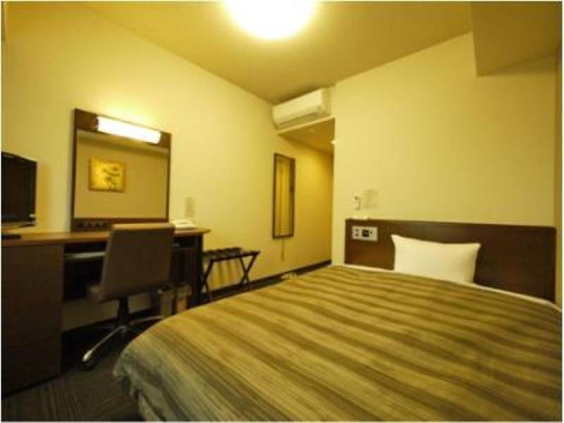 Hotel Route-Inn Niigata Nishi Inter Екстериор снимка