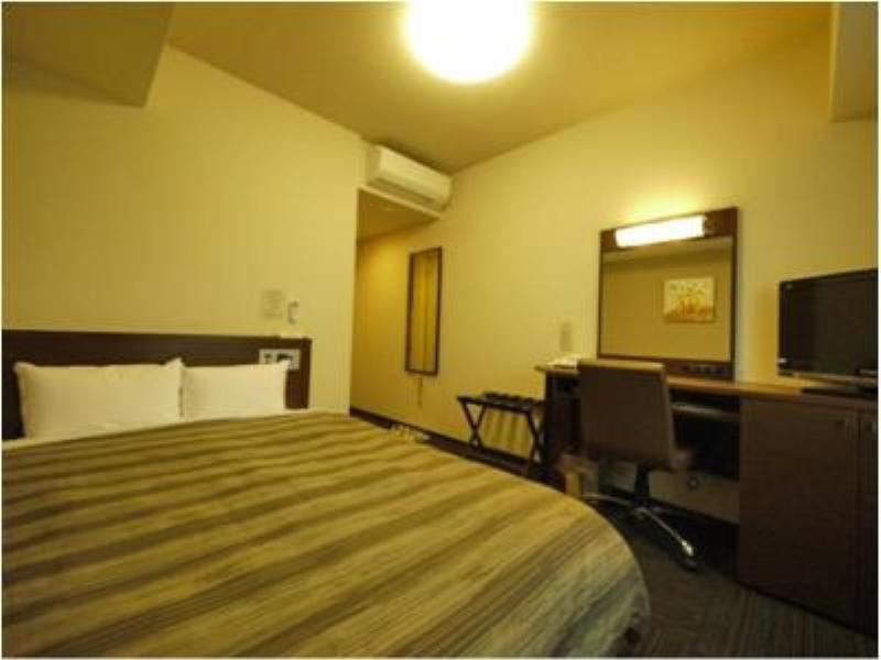Hotel Route-Inn Niigata Nishi Inter Екстериор снимка